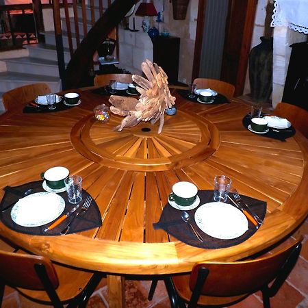 Bed and Breakfast La Girondine Galgon Esterno foto