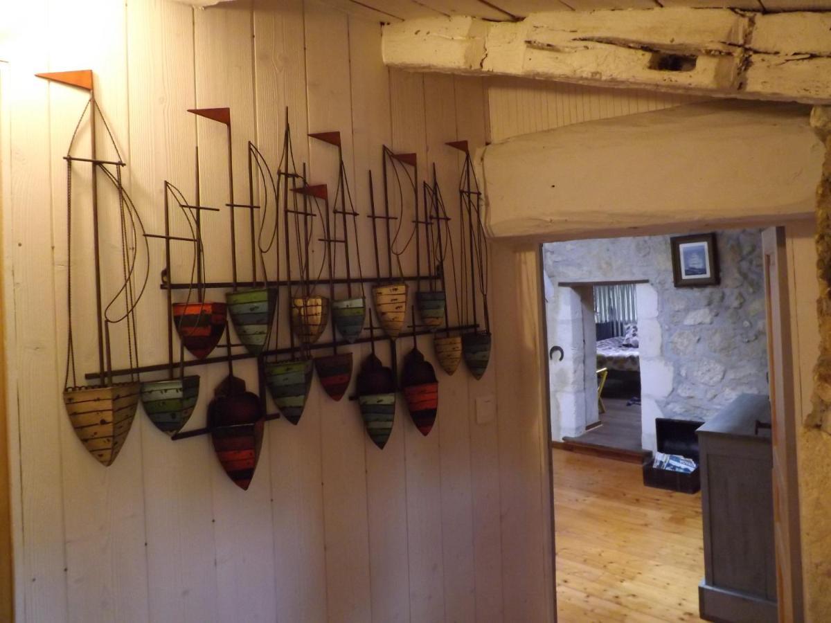 Bed and Breakfast La Girondine Galgon Esterno foto