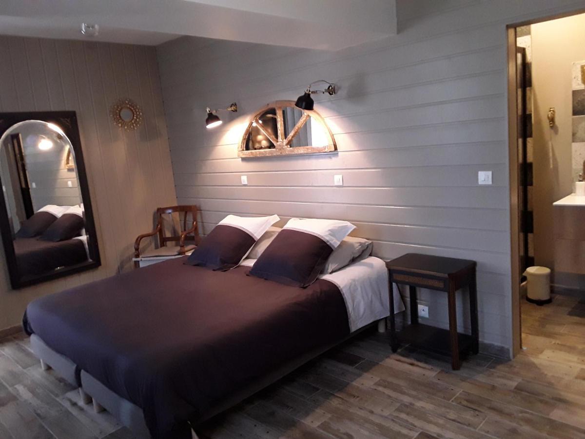 Bed and Breakfast La Girondine Galgon Esterno foto